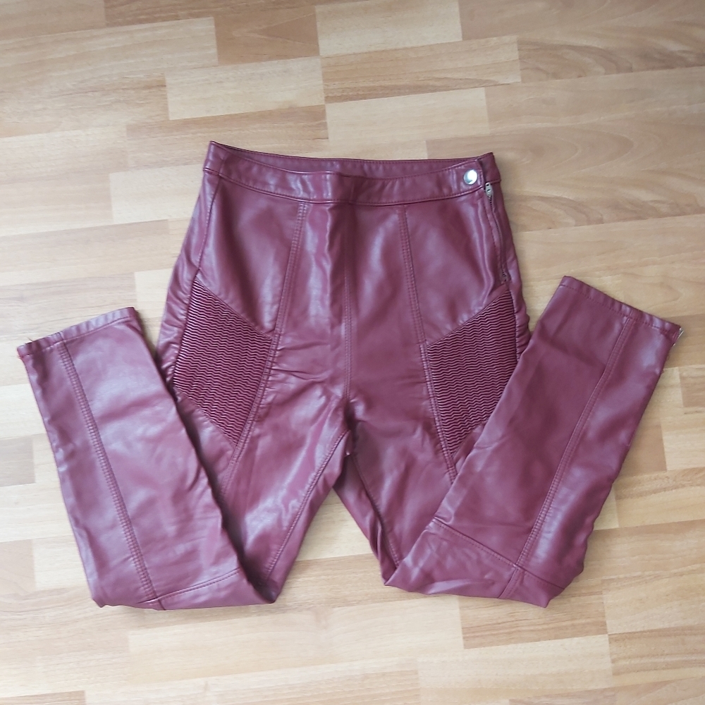 FREE PEOPLE burgundy unique faux leather pants, size small/medium (S/M)